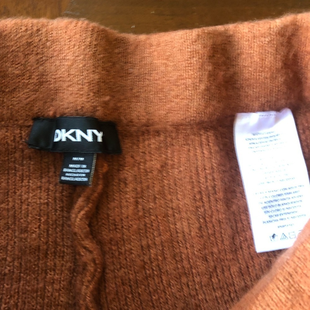 DKNY women’s copper ribbed-knit straight leg cozy cashmere blend jogger - Picture 5 of 12